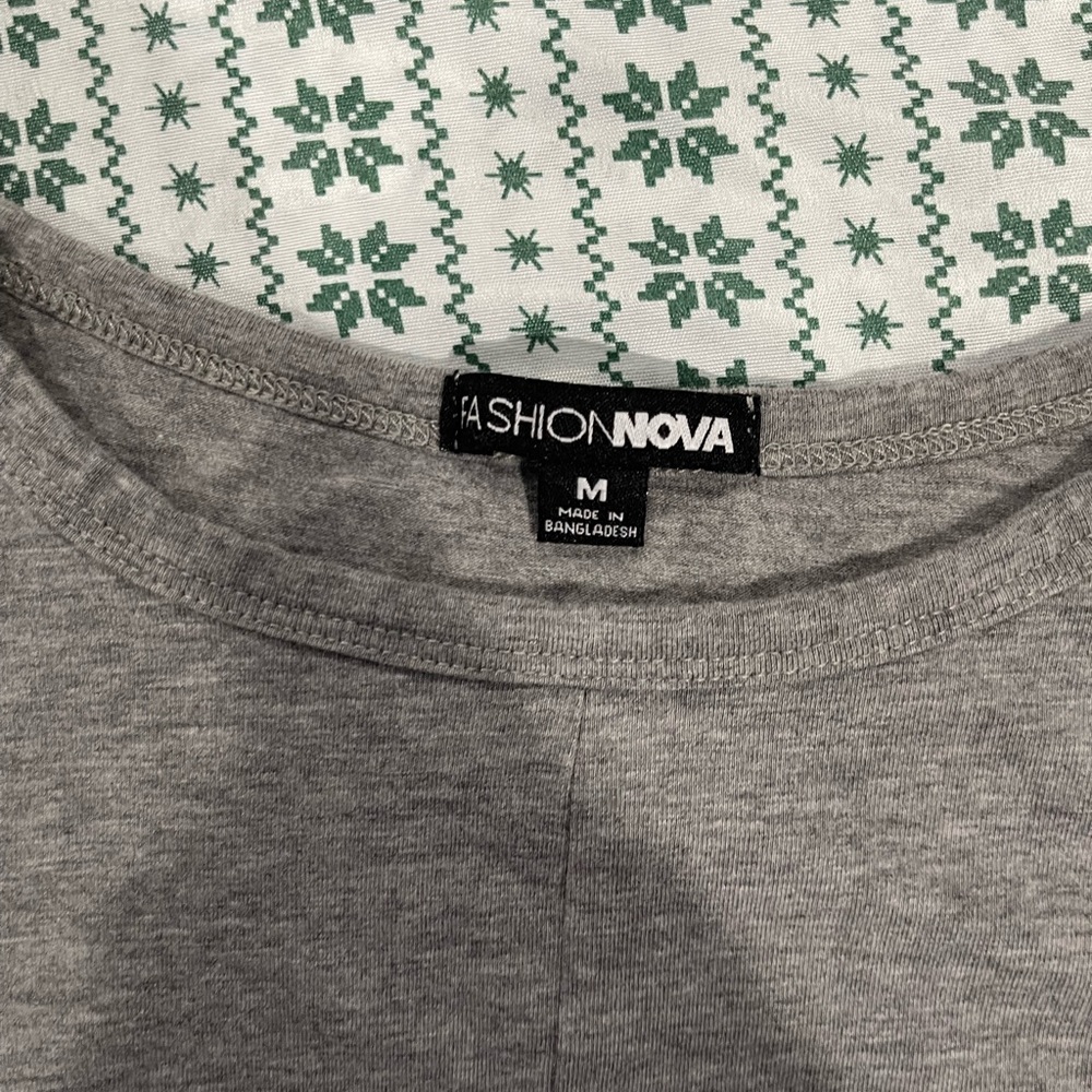 Holly twist front tee